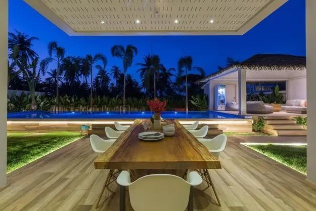Luxury Villa, 4 Yatak Odası, Kısmi Deniz Manzarası, Plaj Kenarı