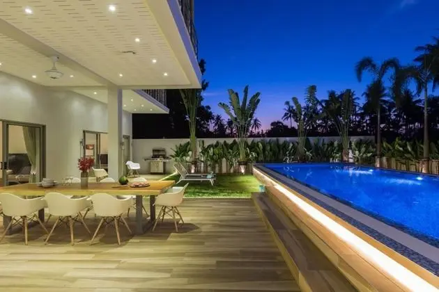 Luxury Villa, 5 Yatak Odası, Kısmi Deniz Manzaralı, Plaj Kenarı