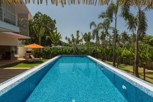 Luxury Villa, 5 Yatak Odası, Kısmi Deniz Manzaralı, Plaj Kenarı