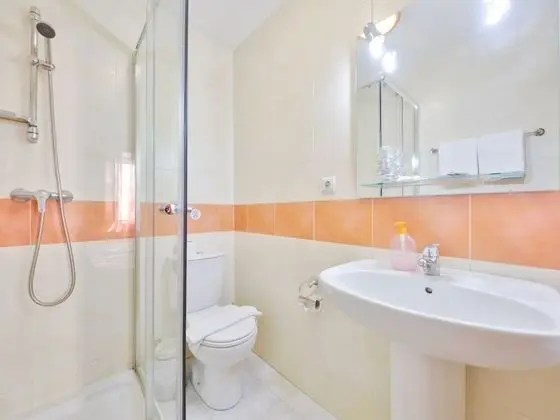 İki Ayrı Yataklı Oda, Özel Banyo