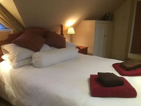 Tek Büyük Yataklı Oda, Banyolu/Duşlu (Charlton Room)