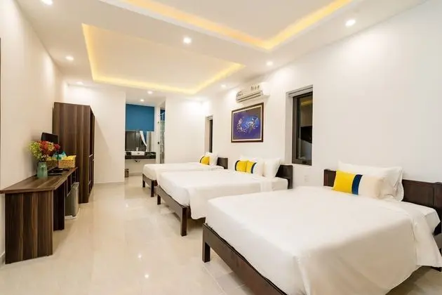 Deluxe Dört Kişilik Oda, Balkon