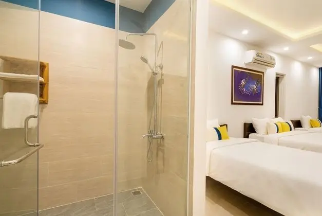 Deluxe Dört Kişilik Oda, Balkon