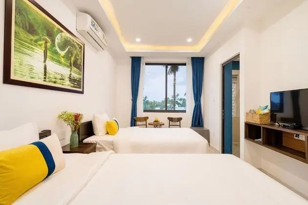 Deluxe Tek Büyük veya İki Ayrı Yataklı Oda (with window)