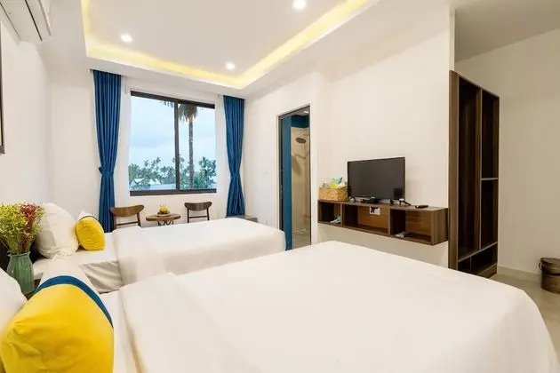Deluxe Tek Büyük veya İki Ayrı Yataklı Oda (with window)