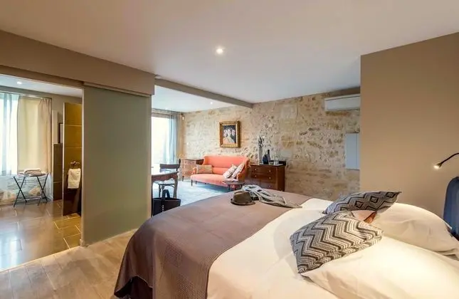 Luxury Tek Büyük Yataklı Oda, Banyolu/Duşlu