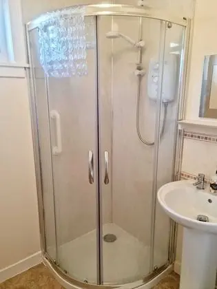 Comfort Ev, Özel Banyo (5 Lochruan Road)