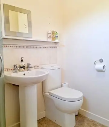 Comfort Ev, Özel Banyo (5 Lochruan Road)