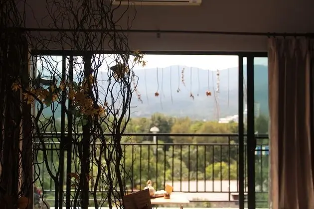 3 Bedrooms Apartment