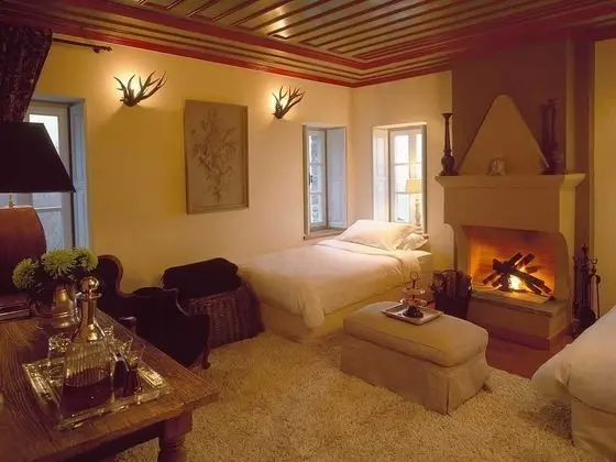 Villa, Dağ Manzaralı