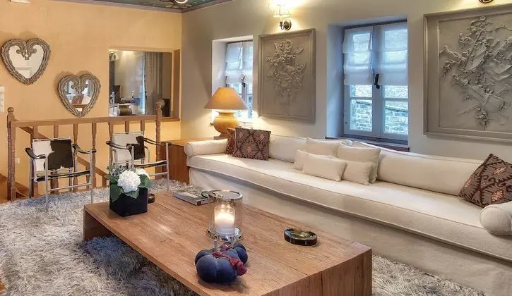 Villa, Dağ Manzaralı