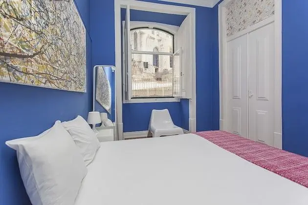 Tek Büyük Yataklı Oda, Ortak Banyo