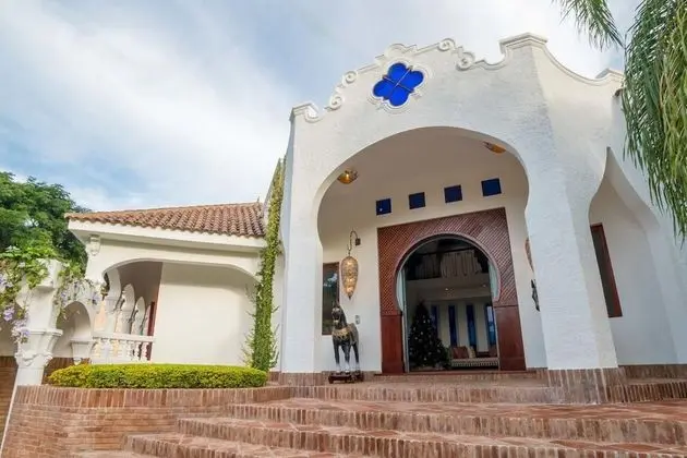 Villa