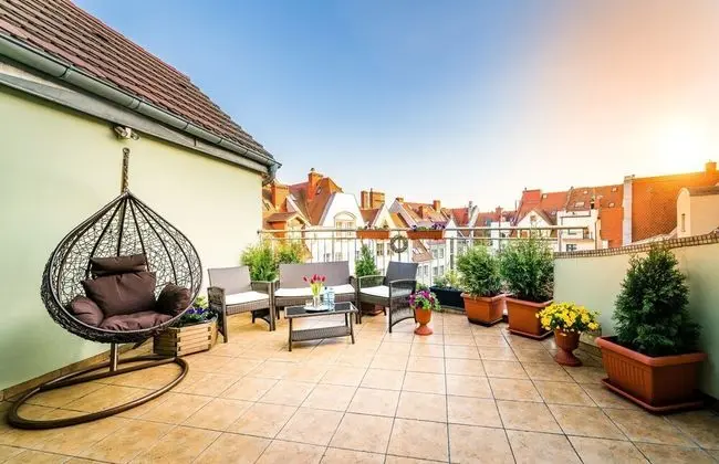 Çatı Katı Süiti (Penthouse)