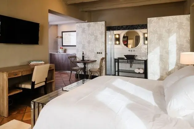 Suite 3