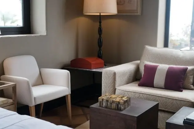 Suite 3