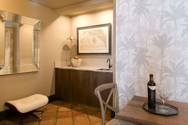 Suite 3