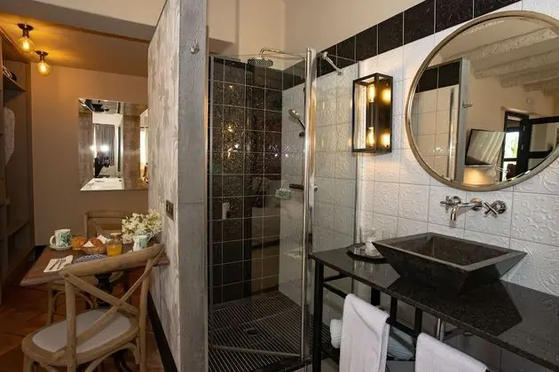 Suite 3