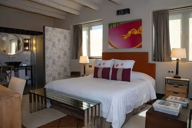 Suite 3