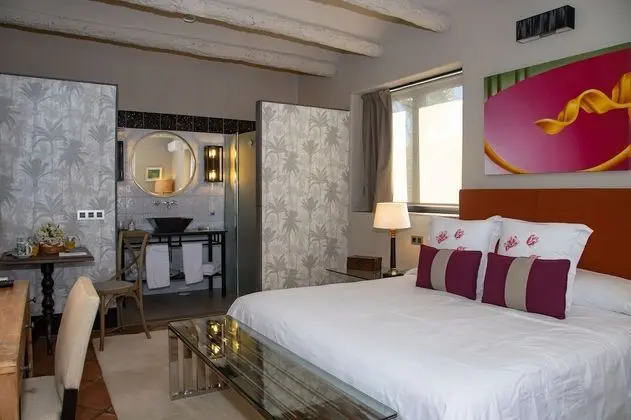 Suite 3