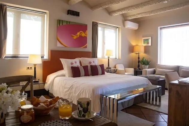 Suite 3