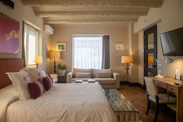 Suite 3