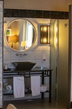 Suite 3