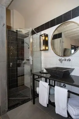 Suite 3