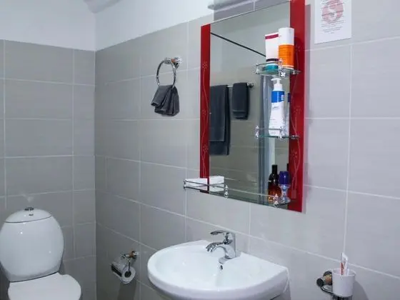 Standard Tek Büyük Yataklı Oda
