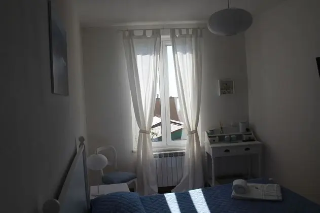 Tek Büyük Yataklı Oda, Deniz Manzaralı (Newport)