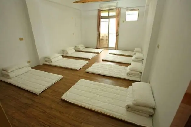 Ortak Ranzalı Oda (8 adults)