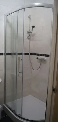 Tek Büyük Yataklı Oda (Purbecks)