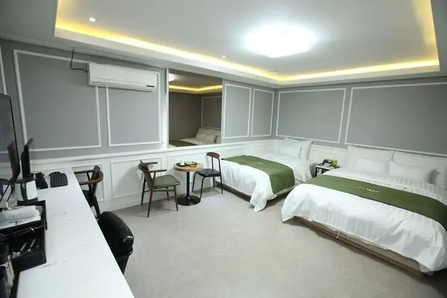 Deluxe İki Ayrı Yataklı Oda