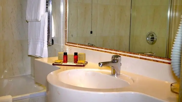 Superior Üç Kişilik Oda