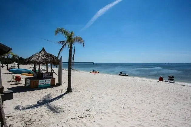 Oda (506 Little Harbor Inn)