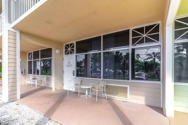 Oda (506 Little Harbor Inn)