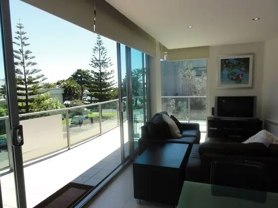 Executive Apart Daire, 2 Yatak Odası, Balkon, Kısmi Deniz Manzarası