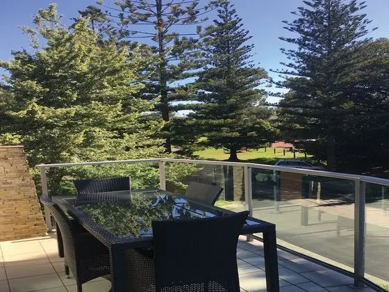 Executive Apart Daire, 2 Yatak Odası, Balkon, Kısmi Deniz Manzarası