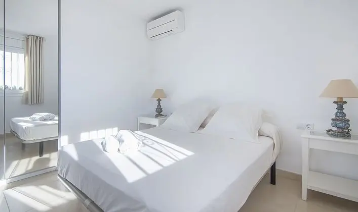 Villa, 4 Yatak Odası, Kişiye Özel Havuzlu