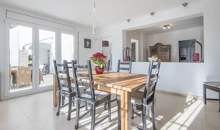 Villa, 4 Yatak Odası, Kişiye Özel Havuzlu