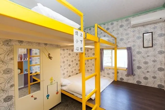 Junior Dört Kişilik Oda, Birden Çok Yatak