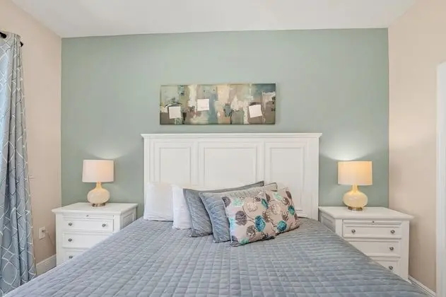 Villa (5132OA 5 bed with games room and spa )