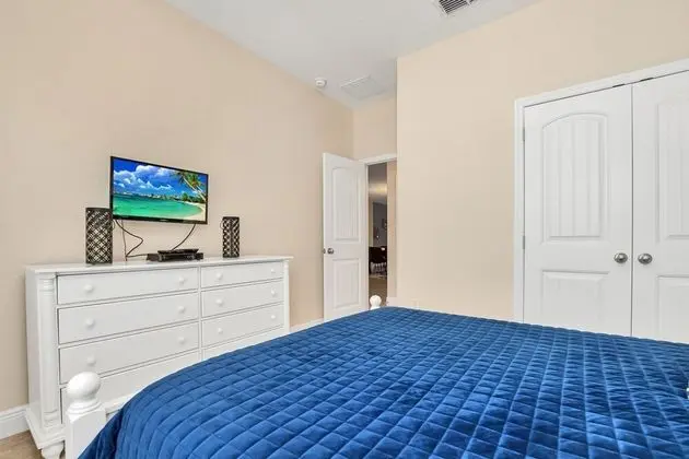 Villa (5132OA 5 bed with games room and spa )