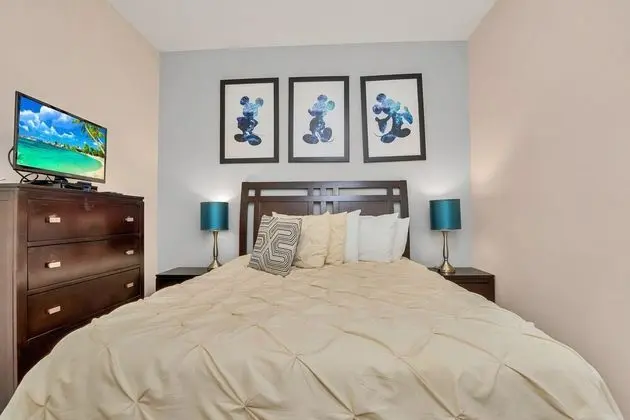 Villa (5132OA 5 bed with games room and spa )