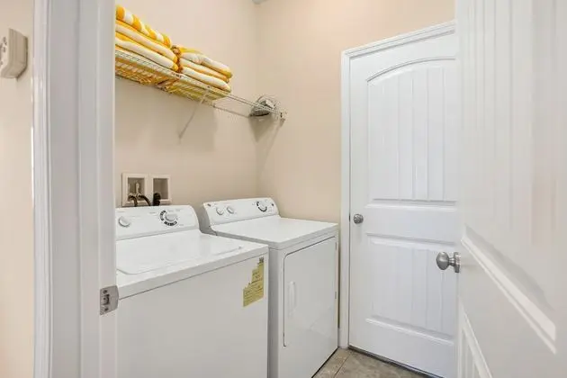 Villa (5132OA 5 bed with games room and spa )