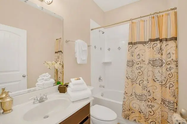 Villa (5132OA 5 bed with games room and spa )