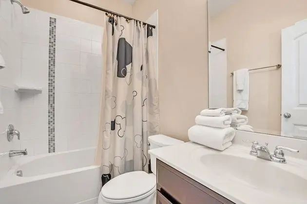 Villa (5132OA 5 bed with games room and spa )