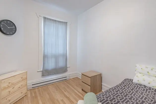 Tek Büyük Yataklı Oda, 1 Çift Kişilik Yatak