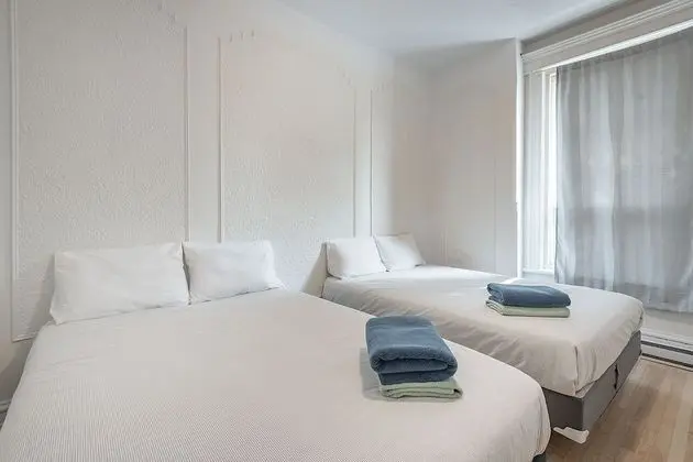 Tek Büyük Yataklı Oda, 1 Çift Kişilik Yatak