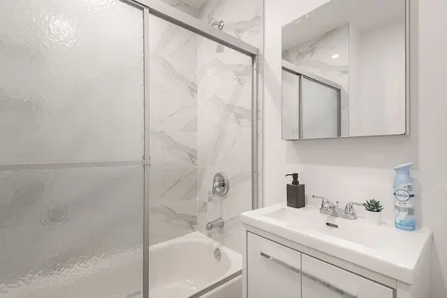 Tek Büyük Yataklı Oda, 1 Çift Kişilik Yatak